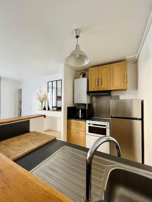 Appartement - Centre Ville Historique - Avec Vue Aurillac Esterno foto