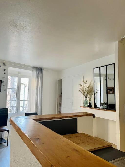 Appartement - Centre Ville Historique - Avec Vue Aurillac Esterno foto